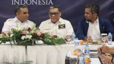 Teddy Gusnaidi Kritik Hasto yang Menyebut Survei Menangkan Prabowo-Gibran