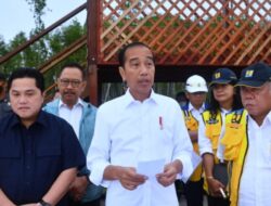 Jawaban Jokowi Terkait Aksi Penurunan Atribut dan Baliho PDIP di Bali