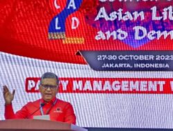 Hasto Memastikan Perhatian Utama adalah Mendukung Jokowi, Menteri PDIP Tidak Ikut Terlibat dalam Tim Ganjar-Mahfud