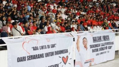 Eks Walkot Semarang Hendi Bawa Ribuan Suporternya untuk Menonton Soekarno Cup Liga Kampung PDIP di GBK.