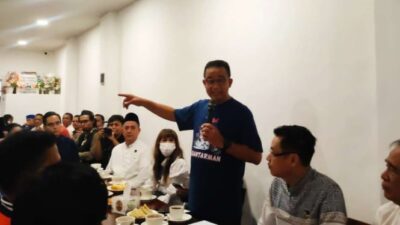 Di Pematangsiantar, Anies dan Para Pendeta Membicarakan Persatuan dan Berkomitmen untuk Membangun Stadion yang Memenuhi Standar FIFA.