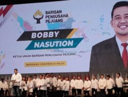 Bobby Nasution Menjadi Pemimpin Barisan Pengusaha dalam Deklarasi Dukung Prabowo-Gibran