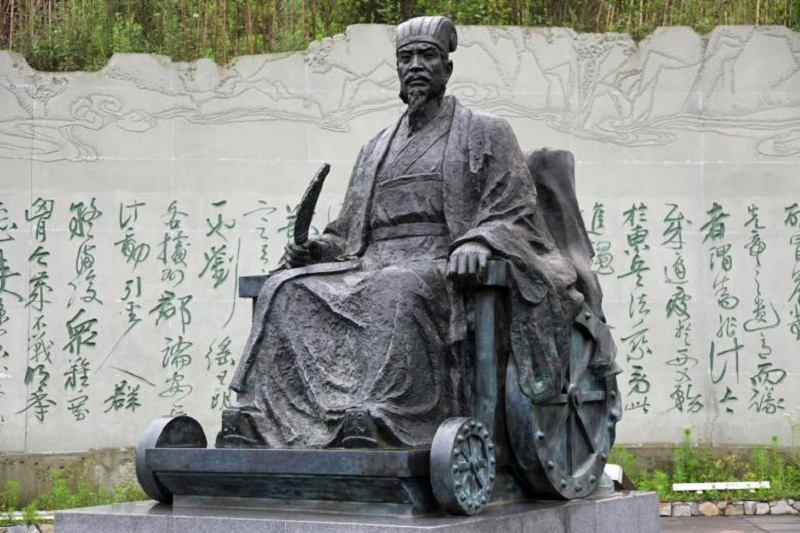 Zhuge Liang: The Brilliant Mind behind Strategy and Statecraft