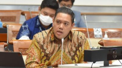 Dave Golkar Membela Prabowo Tentang Kebutuhan Pembaruan Alutsista Kita