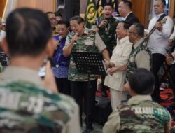 Prabowo Bersama SBY dan Alumni Akabri 1970-1973 Makan Siang di Ruang Makan Baru Akmil