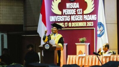 Mahfud MD Ingatkan Mahasiswa tentang Pernyataan Bung Hatta: “Sarjana Belum Tentu Intelek”