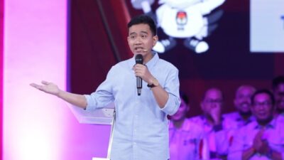 Gibran Sebut Arti Hilirisasi Digital dalam Debat Cawapres Perdana