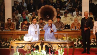 Prabowo and Gibran Plan to Face 2024 Presidential Debate with Available Format