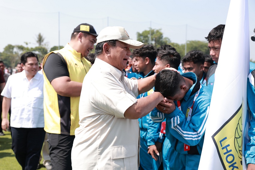 Prabowo Mengenalkan Akademi Sepak Bola Modern Garudayaksa yang Dilengkapi 7 Stadion Latihan