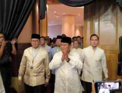 Prabowo Hadir dalam Buka Puasa Bersama TKN setelah Kemenangan Pilpres 2024