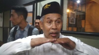 Kiai Marzuki Mustamar Emerges in Jatim Gubernatorial Race, Khofifah Maintains Top Position