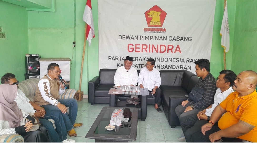 Dadang Solihat Melamar Sebagai Calon Bupati ke Partai Gerindra Pangandaran