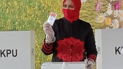 Faida mendominasi petahana dalam hal akseptabilitas dan elektabilitas