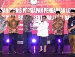 Pj Gubernur Papua Tengah Berkomitmen Menyukseskan Pilkada 2024 Setelah Menerima Reward dari KPU