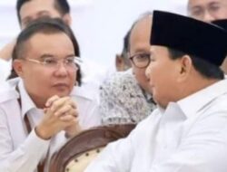 Respons PKS Minta Prabowo Diajak Gabung Pemerintahan, Prabowo Cuma Tersenyum