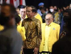 Permintaan Ada di Munas Jokowi untuk Menjadi Ketua Dewan Pembina Golkar