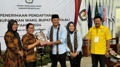 Adik Kandung Mantan Ajudan Jokowi Mendaftar sebagai Calon Bupati Boyolali di KPU