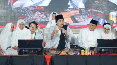 Eri Cahyadi Mengajak Warga Jatim Memilih Pemimpin Berkarakter saat Bersama Khofifah dan Gus Iqdam