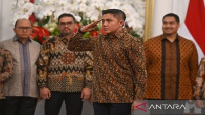 Apa Status Mayor Teddy Sebagai Prajurit TNI Setelah Menjadi Seskab?