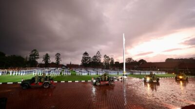 Prabowo Subianto Marches with Cabinet Generals in the Rain: Leaders Get Wet Alongside Soldiers