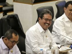 “Pak Menteri Tunjuk Kehebatan: Penemuan dan Wawasan Menjanjikan”