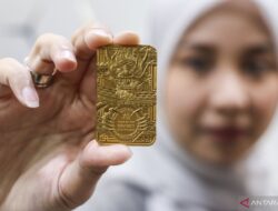 Harga Emas Antam Turun Tipis Menjanjikan