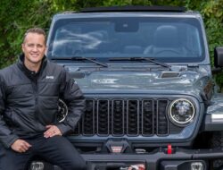 Pemimpin Baru untuk Stellantis: Pembaruan Jeep & Peugeot