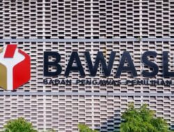 Penyelenggaraan PSU, Bawaslu Banggai Intervensi Seragam Sekolah Paslon 1