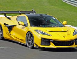 Penampakan Terbaru Corvette ‘Zora’ Mirip ZR1: Analisis Lengkap