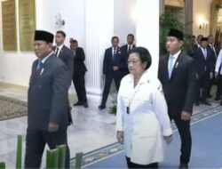 Analisis Gestur Gibran di Belakang Prabowo-Megawati oleh Rocky Gerung