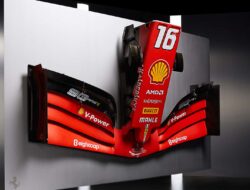 Ferrari Jual Memorabilia Bagian Mobil Terbaru