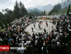 Pesona Bromo Sunset: Daya Tarik Wisatawan Lokal dan Mancanegara