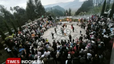 Pesona Bromo Sunset: Daya Tarik Wisatawan Lokal dan Mancanegara