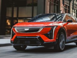Cadillac Memperbesar Investasi Mobil Listrik dengan Sukses