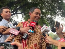 Prabowo-Gibran Hadir, Ribuan Kader Ramaikan Penutupan Kongres PSI