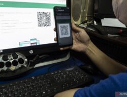 Cara Login WhatsApp Web dan Tips Chat Efisien di PC