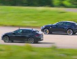 Perbandingan Drag Race Ferrari vs Kia: Pemenangnya?