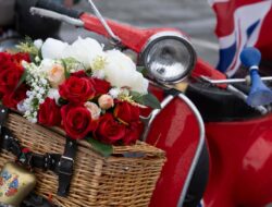 Ikon Skuter Favorit Dunia: 80 Tahun Menjadi Legenda
