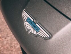Aston Martin Jual Saham Tim F1, Rencana Go Private