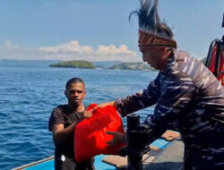 Kodaeral X Jayapura Salurkan 300 Paket Sembako dalam Peringatan HUT RI