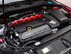 Audi: Penjelasan Mengenai Masalah Mesin Lima Silinder