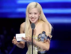 Duet Rose BLACKPINK & Bruno Mars Raih ‘Song of The Year’ MTV VMA 2025